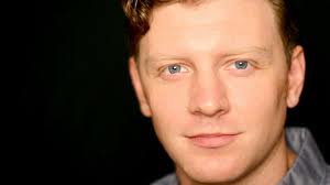 파일:IanScottMcGregor-VoiceActor.jpg