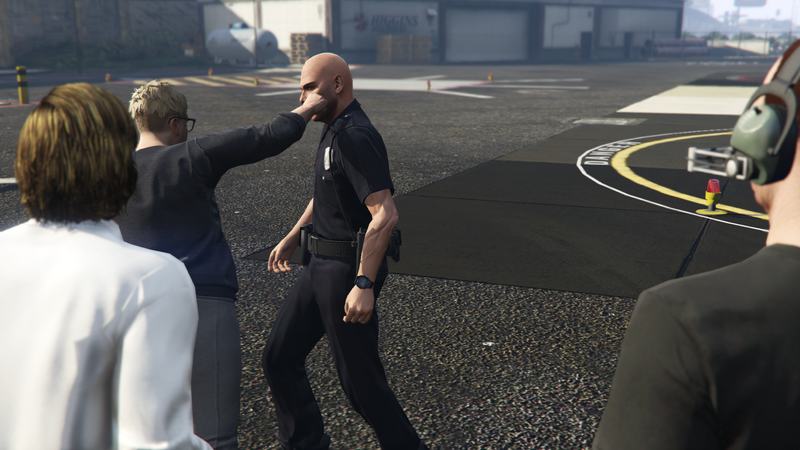 파일:TheBlackMadonna-GTAO-RightHook.png