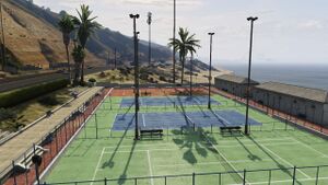 Countryclub-tenniscourts.jpg