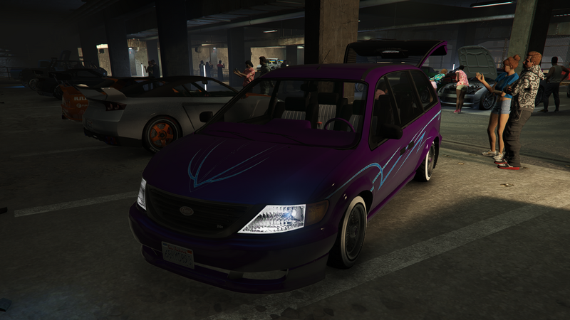 파일:MinivanCustom-GTAO-Mimi-front.png