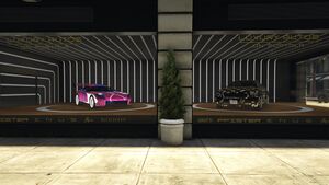 ASuperyachtLifeWeekNovember2025-GTAOee-LuxuryAutosStock-NoAd.jpg