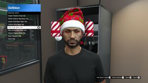 SpecialClothing-GTAOee-RedHollyBeerHat.jpg