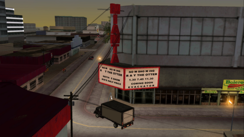 파일:MiamtaCinema-GTAVCS-Daytime.png