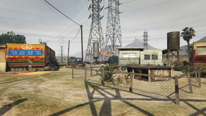 SenoraDesertTrailerPark-GTAV-General.png
