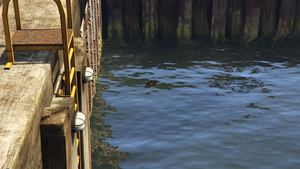 Cockroaches-GTAVee-LSStateGasCompany-Floating.png