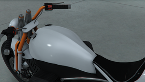 FCR1000Custom-GTAOe-FuelTanks-ClassicTank.png