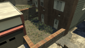 GracieAncelottisHouse-GTAIV-Garden.png