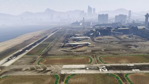 LSIA-GTAV-tarmac4.jpg