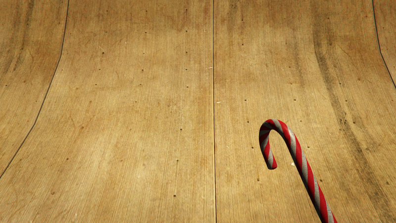 파일:CandyCane-GTAOe-Holding.png