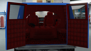 YougaClassic4x4-GTAO-TrimDesign-PaddedBedLeopardInterior.png