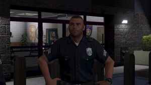 LSPDMaleOfficer-GTAV.jpg