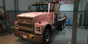 SalvageYard-GTAO-TowTruckBeater.png