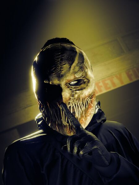 파일:GTA+-GTAOee-October2022-GrimyStitchedMask.jpg