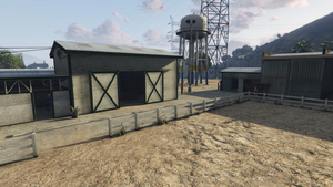 BikerStealPrettyNastyPeople-GTAO-LaFuenteBlanca.png