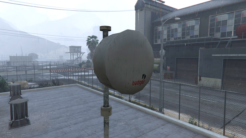 파일:Badger-GTAOe-MicrowaveAntenna.png