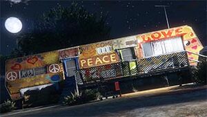 InandOut-GTAO-2.jpg