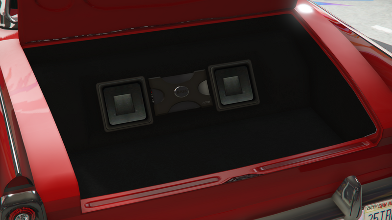 파일:PeyoteCustom-GTAO-Trunk-SquareSpeakersShelf.png