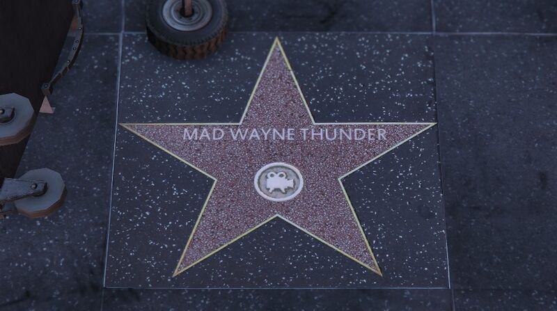 파일:WalkofFame-GTAVee-MadWayneThunder.jpg