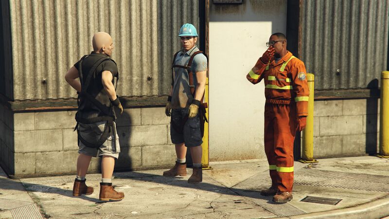 파일:CypressWarehouses-GTAVee-Workers.jpg