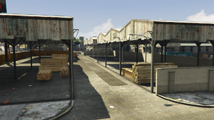 Hardwood&LumberSupply-GTAV-Sheltering.PNG