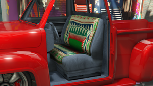 SlamvanCustom-GTAO-Seats-RusticCarpetCoveredBench.png
