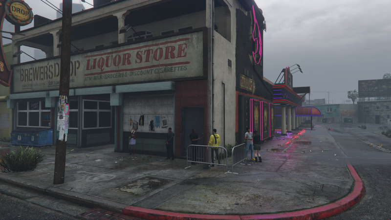 파일:Nightclubs-GTAO-SetupStaff-Marcel-ElginAveVanillaUnicornUndergroundClub.png