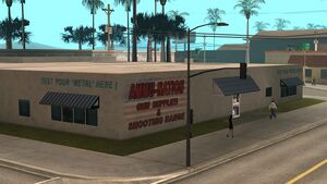 Ammu-Nation-GTASA-OldVenturasStrip-Exterior.jpg