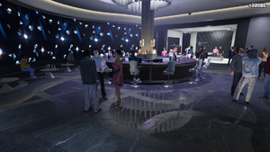 Casino-GTAO-MultipleNamedNPCs.png