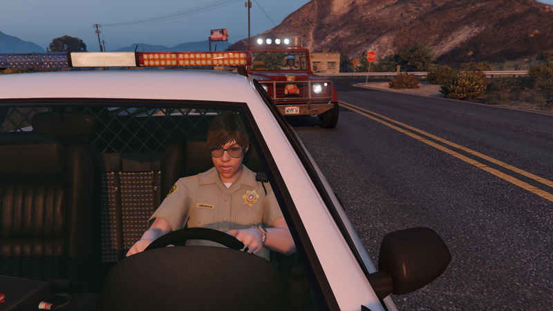 파일:Jernigan-GTAV-SheriffDeputySpawnInCar.png