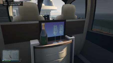 슈퍼볼리토 카본의 뒷좌석 칸 내부.