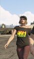 GTA 온라인의 K-JAH 티셔츠.