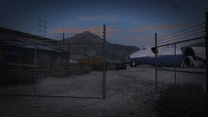 Scrapyardindesert.jpg