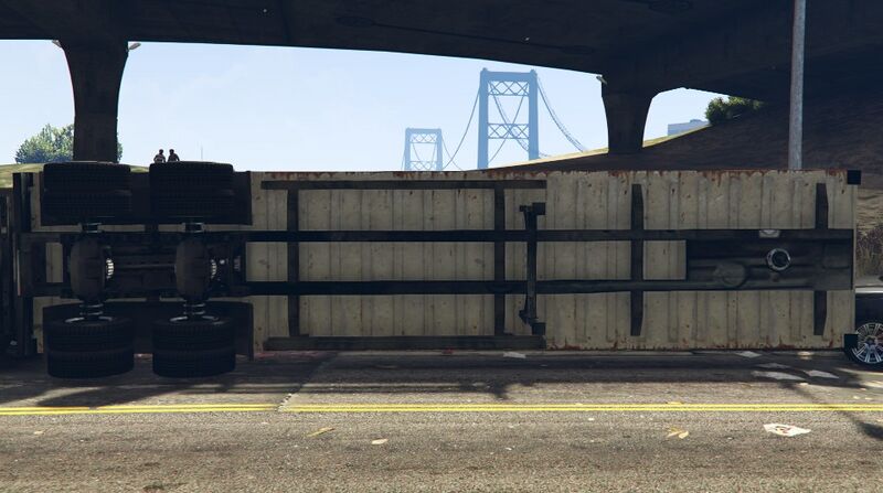 파일:WhiteContainer-GTAV-Underside.jpg