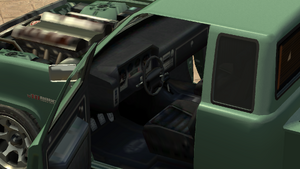 Bobcat-GTAIV-Inside.png