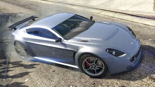 GTA V 락스타 게임즈 소셜 클럽의 시네마틱 프리뷰에서 마사크로에 잘못 배치된 래피드 GT.