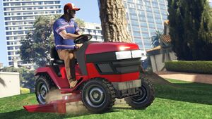 LawnMower-GTAV-RGSC-Action.jpg