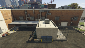 KoreanPlaza-GTAVee-NorthBldg-LoadingDock.png