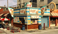 GTA V의 베스푸치 해변에 있는 더 선데 포스트 매장.