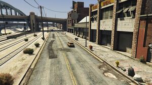 LittleBighornAvenue-GTAVee-North.jpg