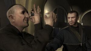 MuseumPiece-GTAIV-MoriInspectDiamond.jpg