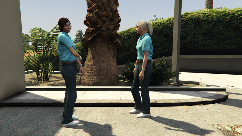 파일:Epsilonists-GTAV-Haylee-and-Tiana-Back.png