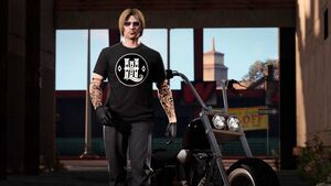 GTAOnlineBonusesApril2022Part2-GTAOe-BlackHawk&LittleLogoTee.jpg