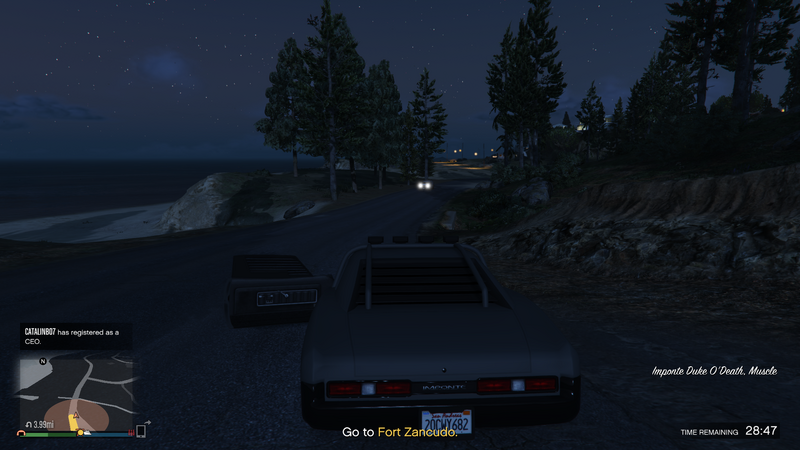 파일:Resupply-GTAO-RhinoTank-GoToFortZancudo.PNG
