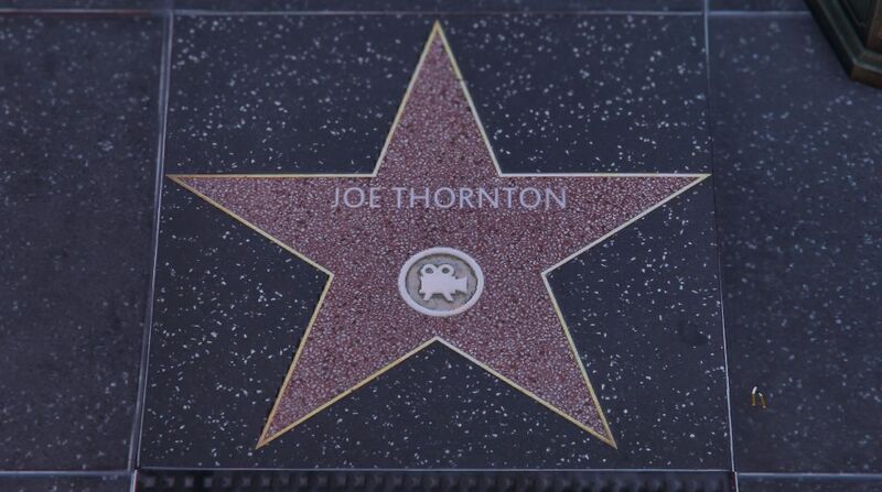 파일:WalkofFame-GTAVee-JoeThornton.jpg