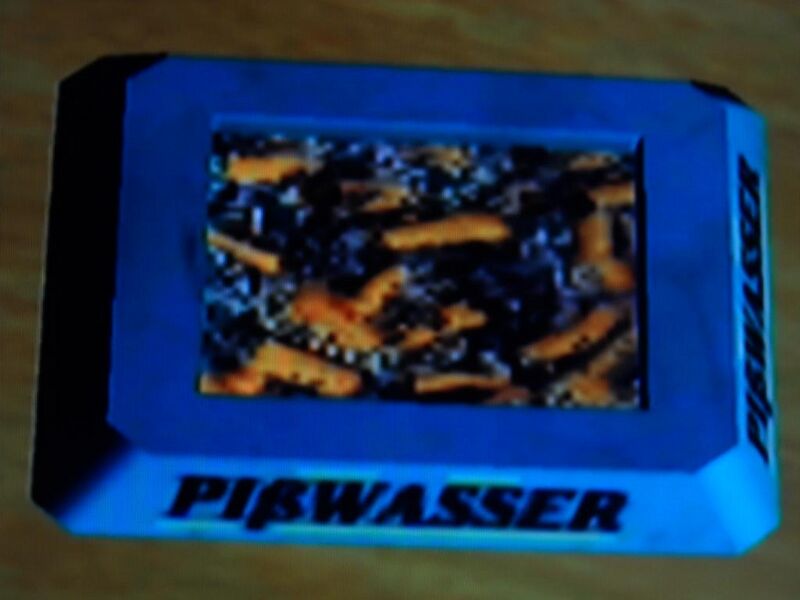 파일:Pißwasser-GTAIV-AshTray.jpeg