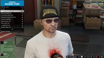 GTA 온라인의 '스트로베리 피티드 캡'.
