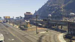 CluckingBellFarms-GTAV-NorthSection.png