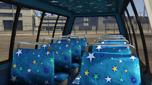 Tourbus-GTAVe-InteriorRear.png
