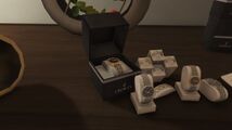 GTA 온라인의 플레이어 오피스에서 볼 수 있는 상자 속 Crowex 시계.