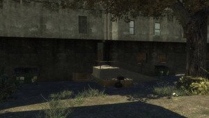 SouthBohanSafehouse-GTAIV-Courtyard.png